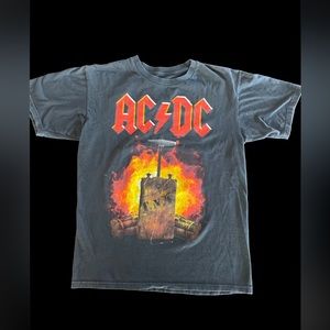AC/DC TNT Dynamite Tee Shirt Size Small Black Classic Rock Band T Shirt